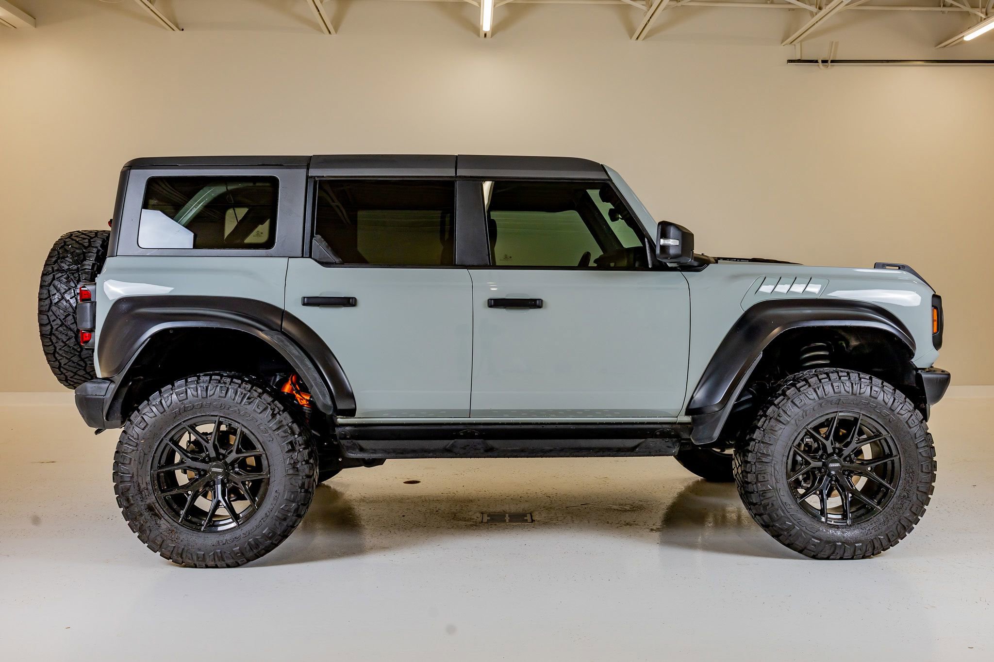Used 2023 Ford Bronco Raptor AWD/4WD image 10