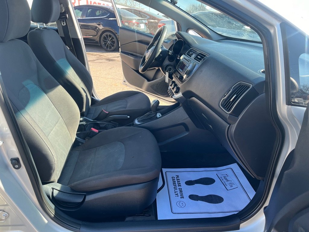 Used 2016 Kia Rio LX image 26