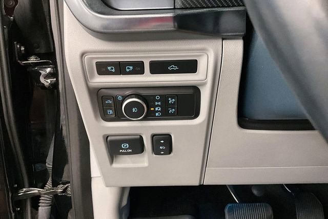 Used 2022 Ford F150 Limited AWD/4WD image 41