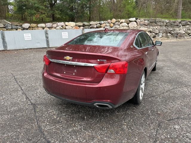 Used 2017 Chevrolet Impala Premier w/ Enhanced Convenience Package FWD image 5
