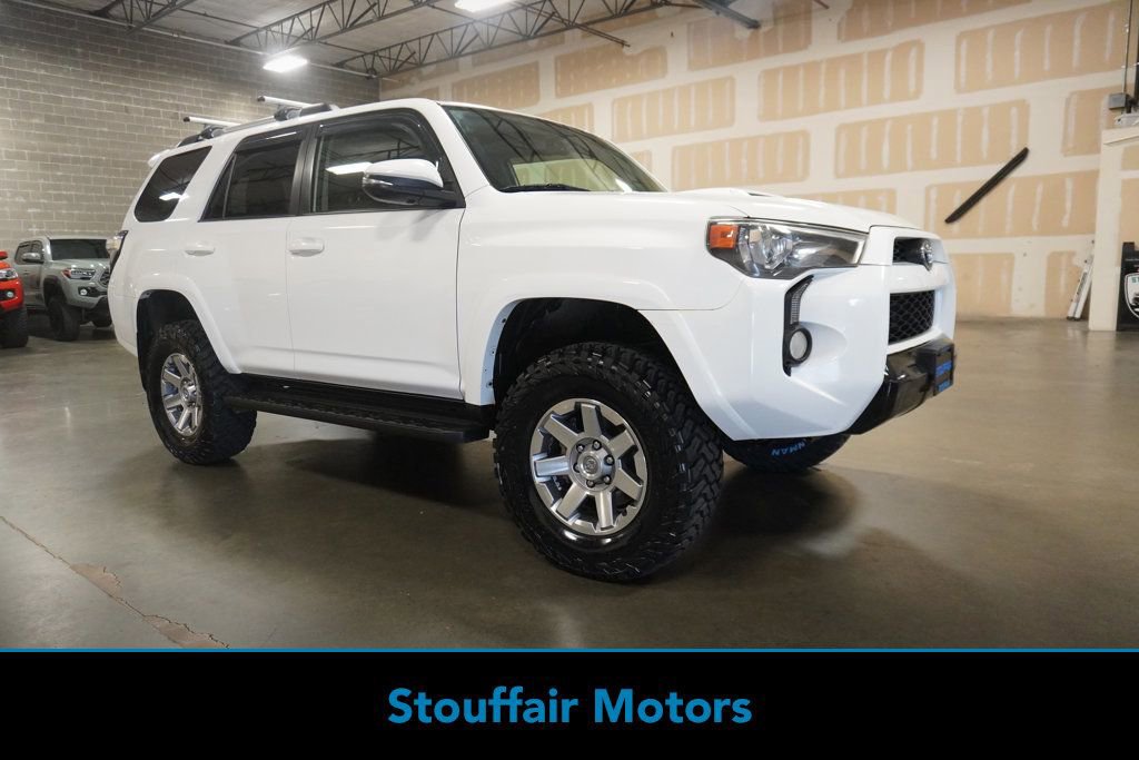 Used 2016 Toyota 4Runner Trail Premium image 1