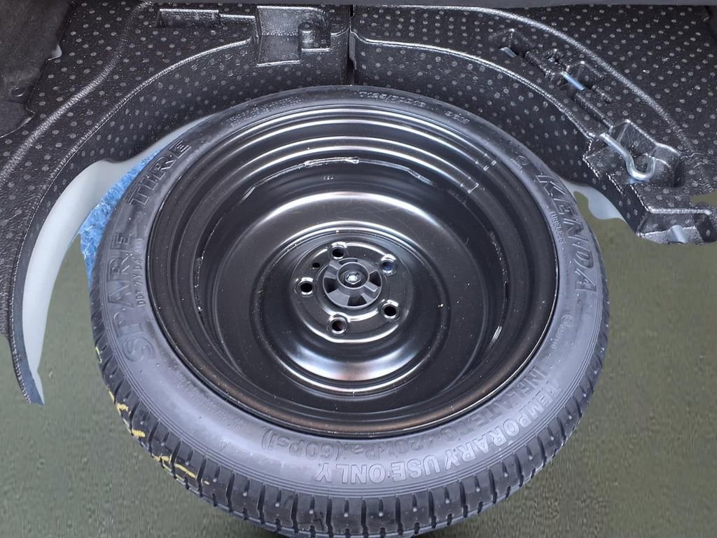 Used 2023 MAZDA MAZDA3 s image 30