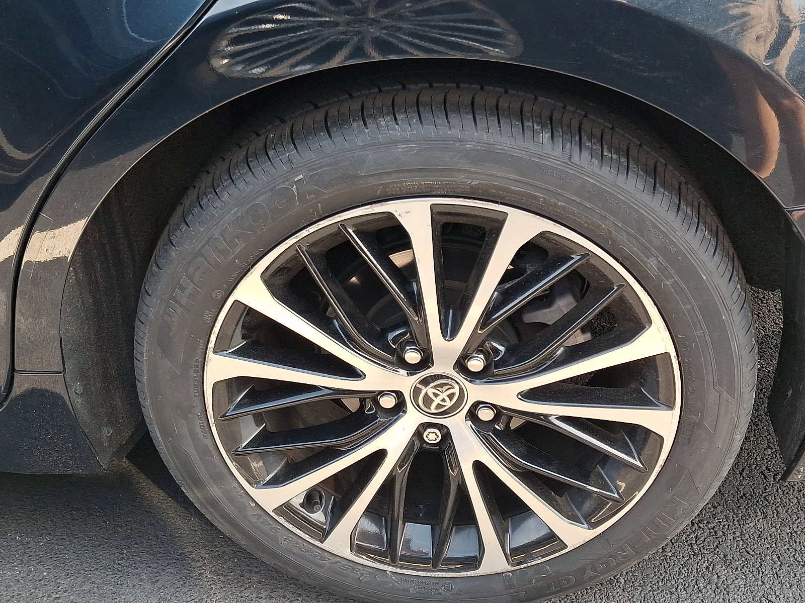 Certified 2020 Toyota Camry SE w/ Audio Package image 4