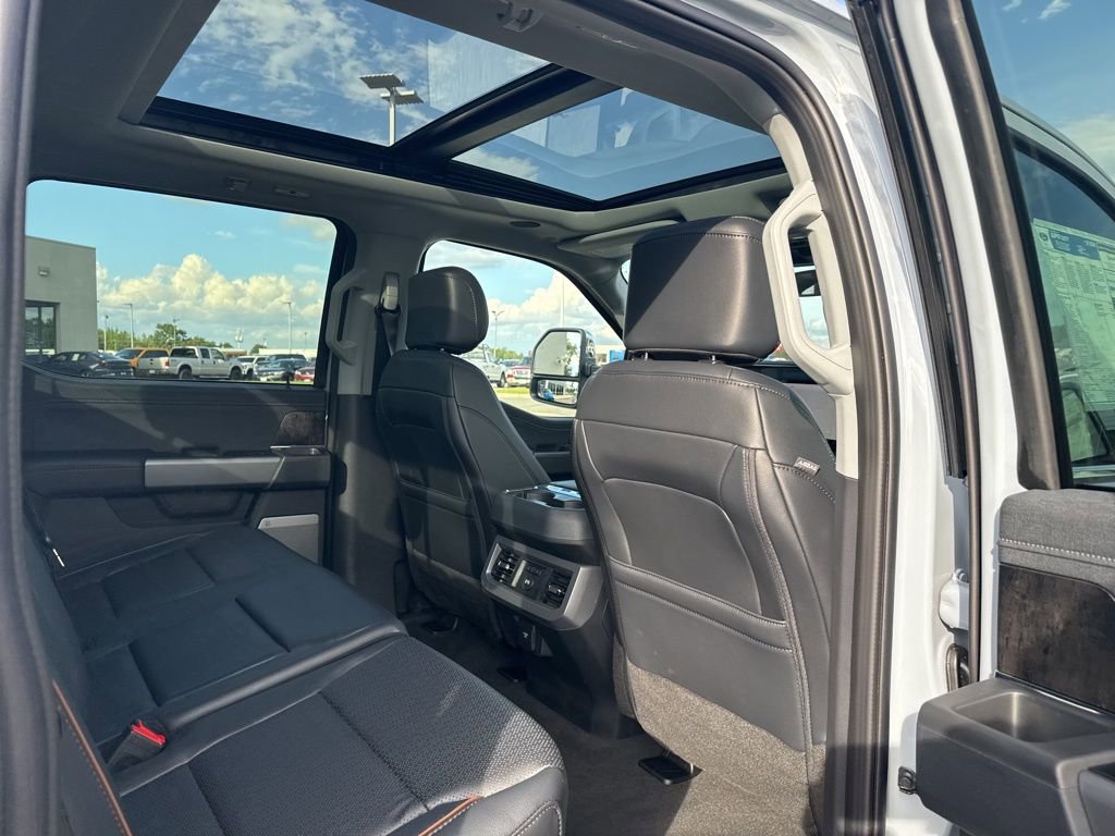 New 2025 Ford F250 Lariat w/ Lariat Ultimate Package image 18