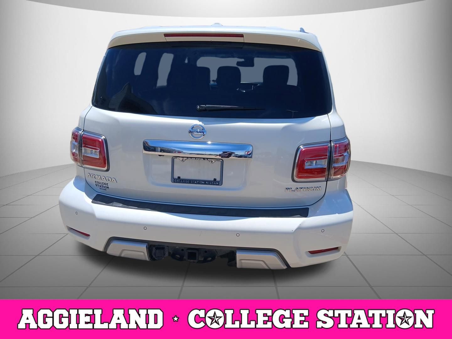 Used 2017 Nissan Armada Platinum AWD/4WD image 3