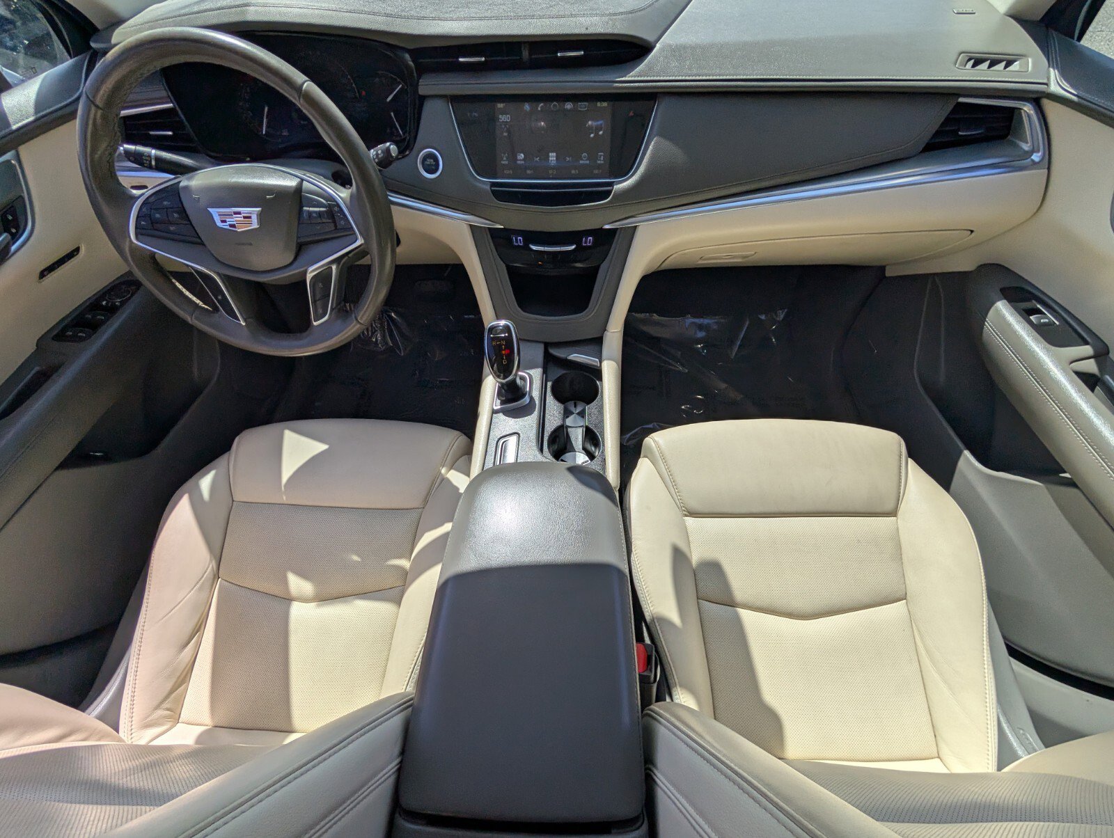 Used 2018 Cadillac XT5 Luxury image 15