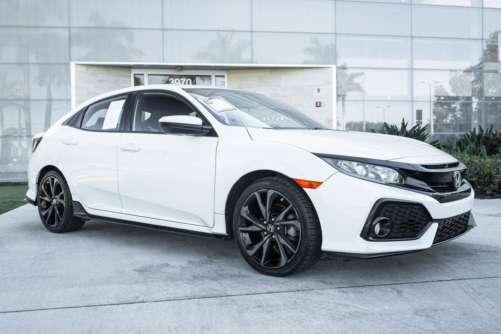 Used 2018 Honda Civic Sport image 4