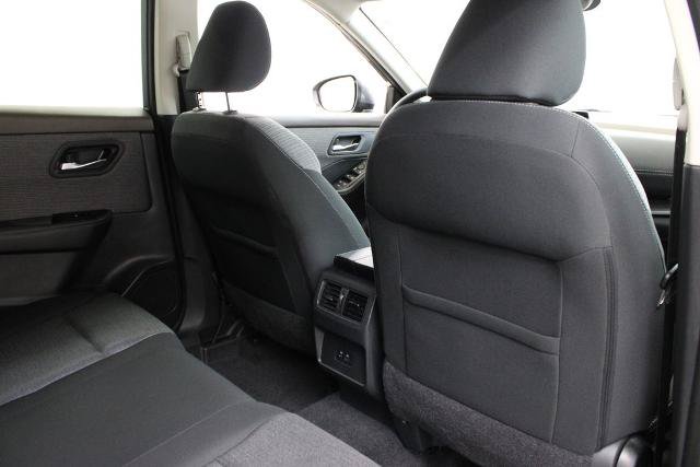 Certified 2022 Nissan Rogue SV FWD image 20