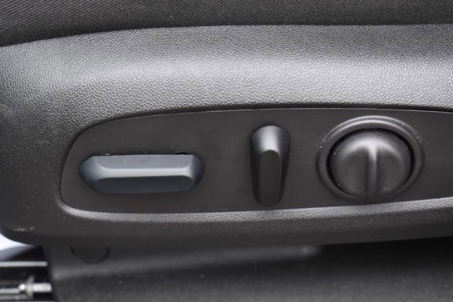 Certified 2024 Chevrolet Equinox LT w/ LPO, Floor Liner Package image 23