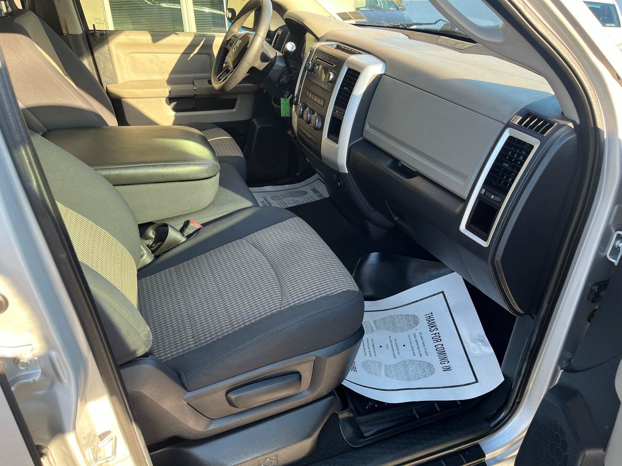 Used 2012 RAM 1500 Classic SLT AWD/4WD image 26