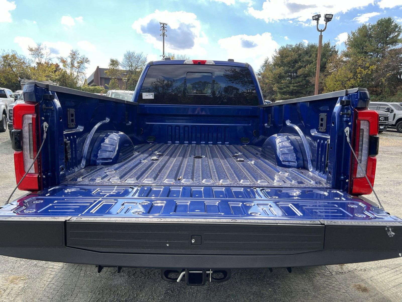 New 2026 Ford F450 Platinum w/ FX4 Off-Road Package image 25