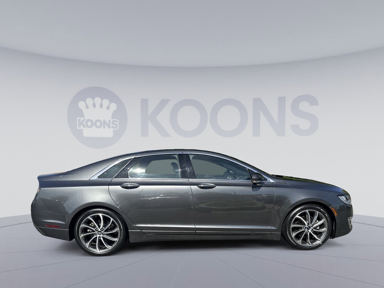Used 2019 Lincoln MKZ Reserve w/ Reserve Plus Package AWD/4WD image 8
