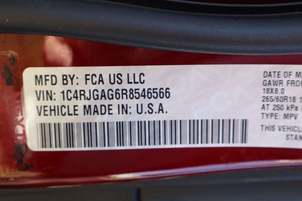 Used 2024 Jeep Grand Cherokee Altitude RWD image 35