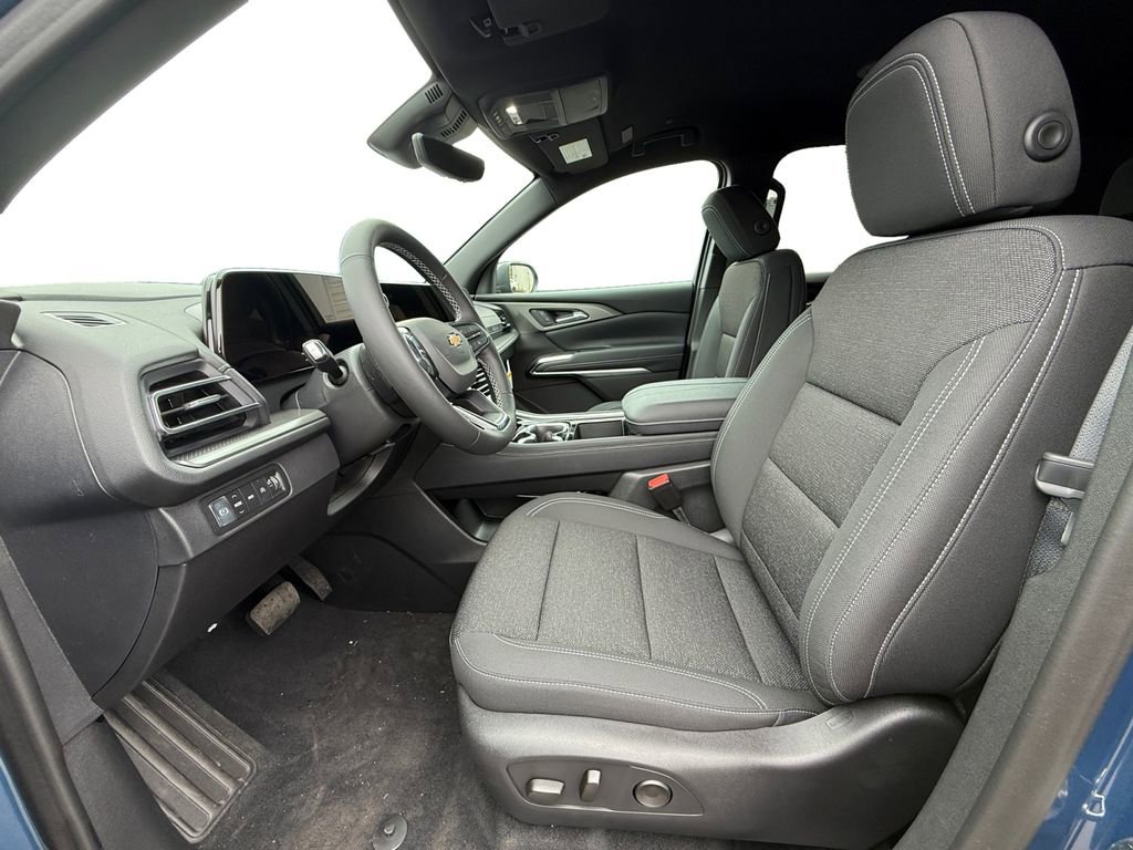 New 2026 Chevrolet Traverse LT AWD/4WD image 9