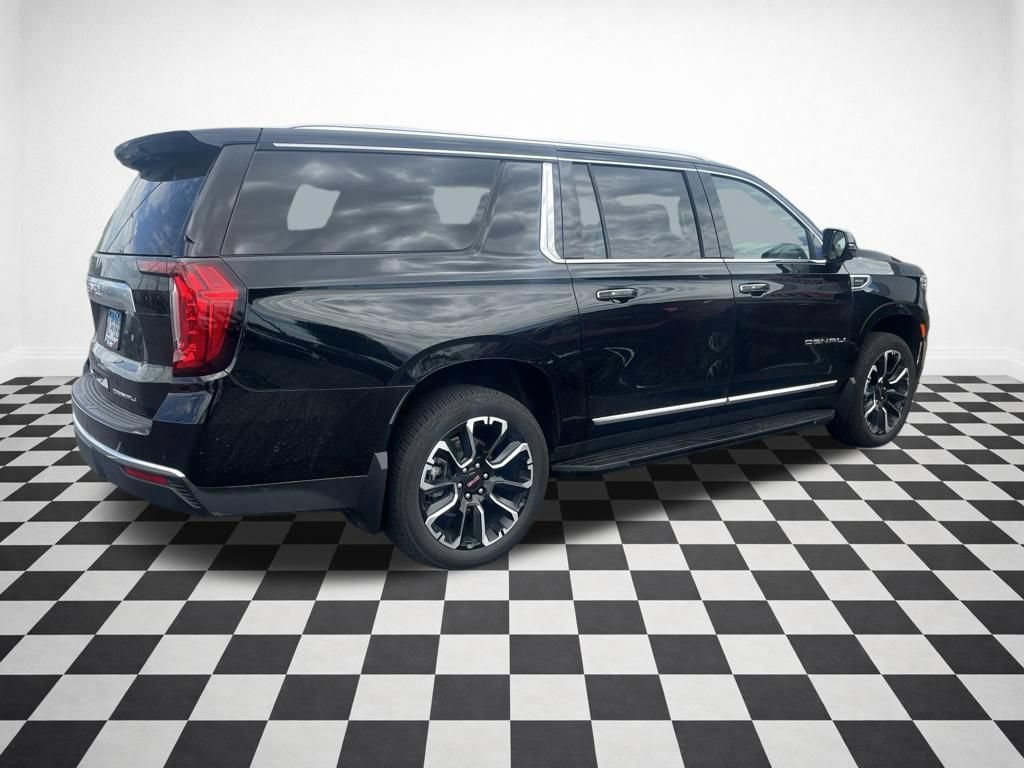 Certified 2023 GMC Yukon XL Denali w/ Advanced Technology Package AWD/4WD image 31