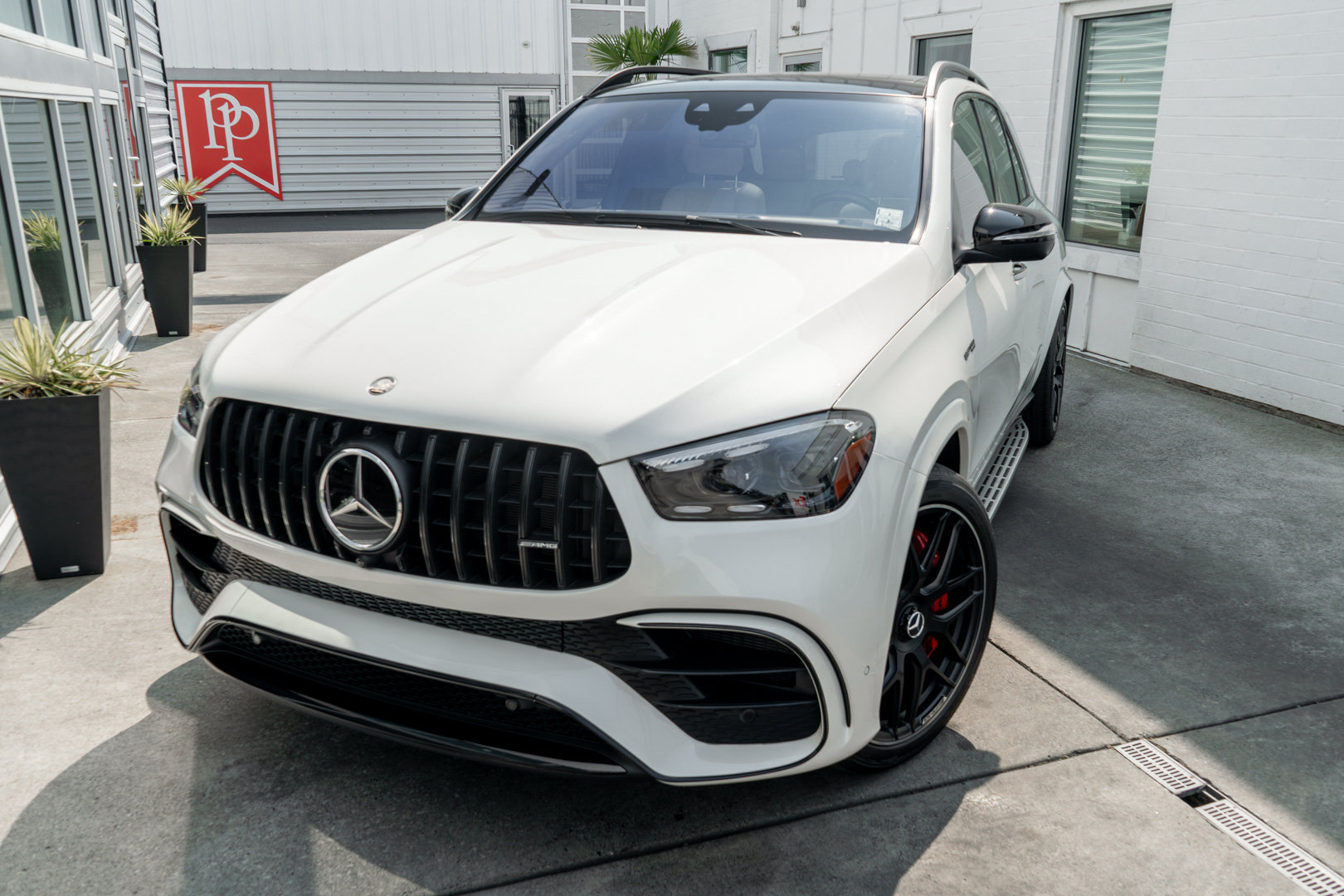 Used 2024 Mercedes-Benz GLE 63 AMG S image 3