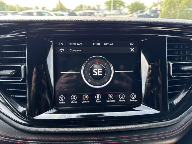 Used 2023 Dodge Durango GT w/ Blacktop Package AWD/4WD image 14