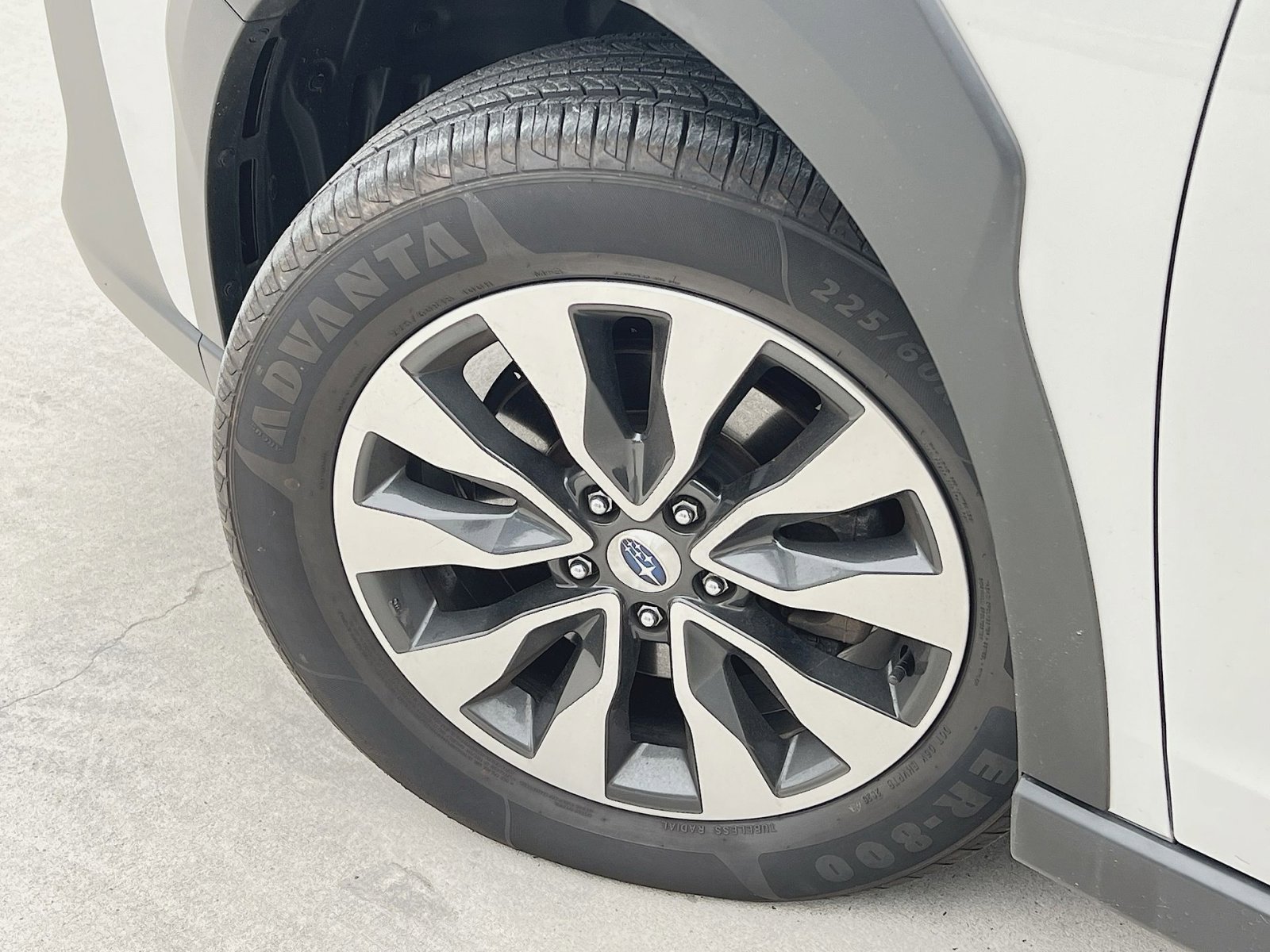 Used 2023 Subaru Outback Limited XT image 12