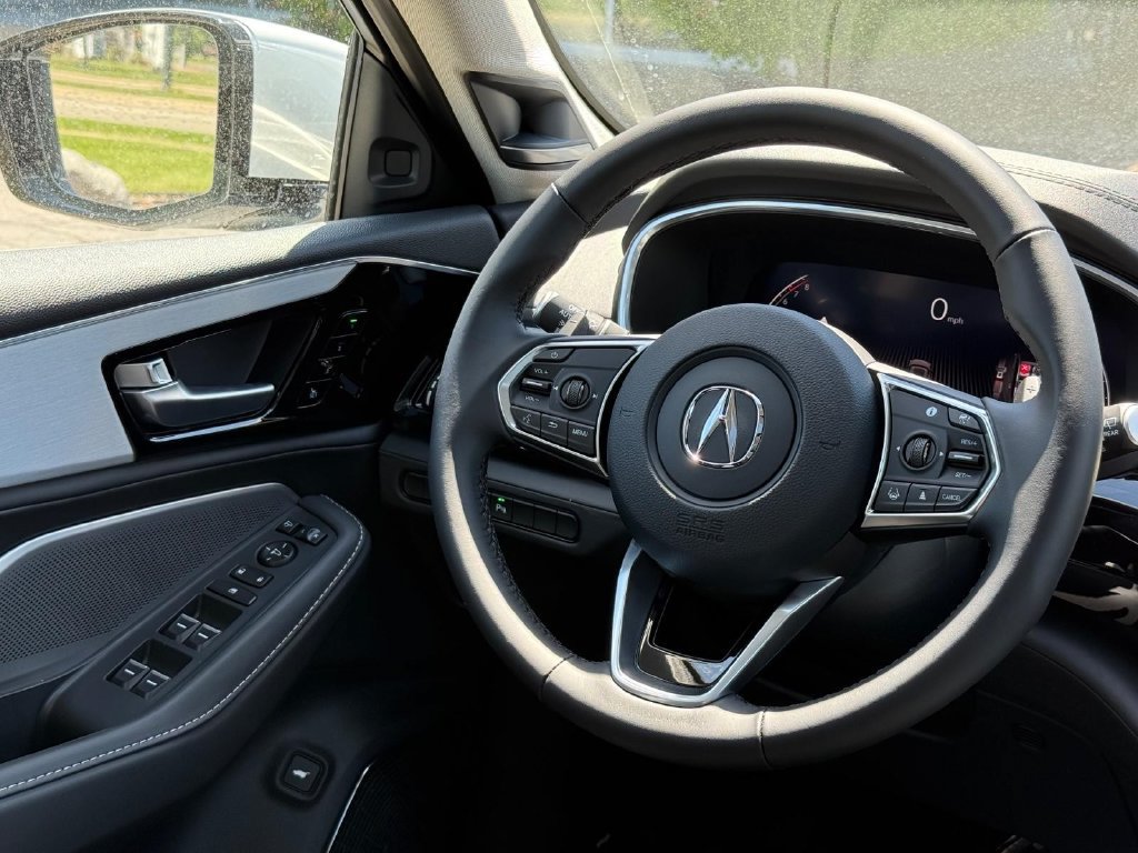 New 2026 Acura MDX w/ Technology Package AWD/4WD image 9