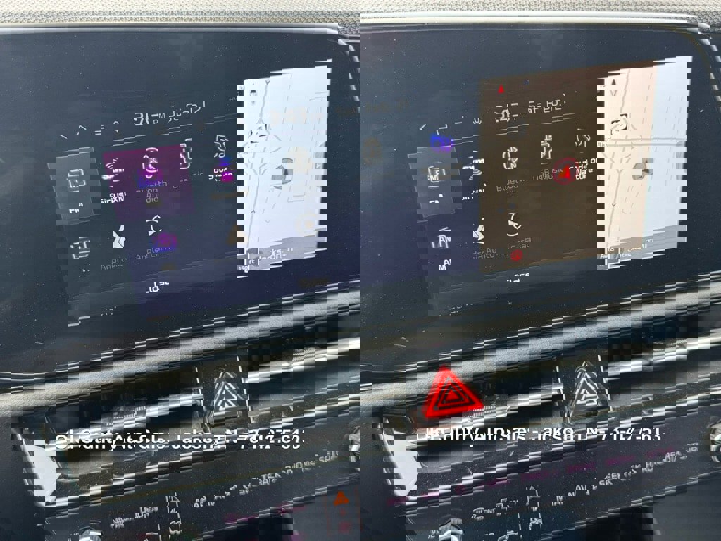 Used 2023 Kia Niro EX Touring image 69