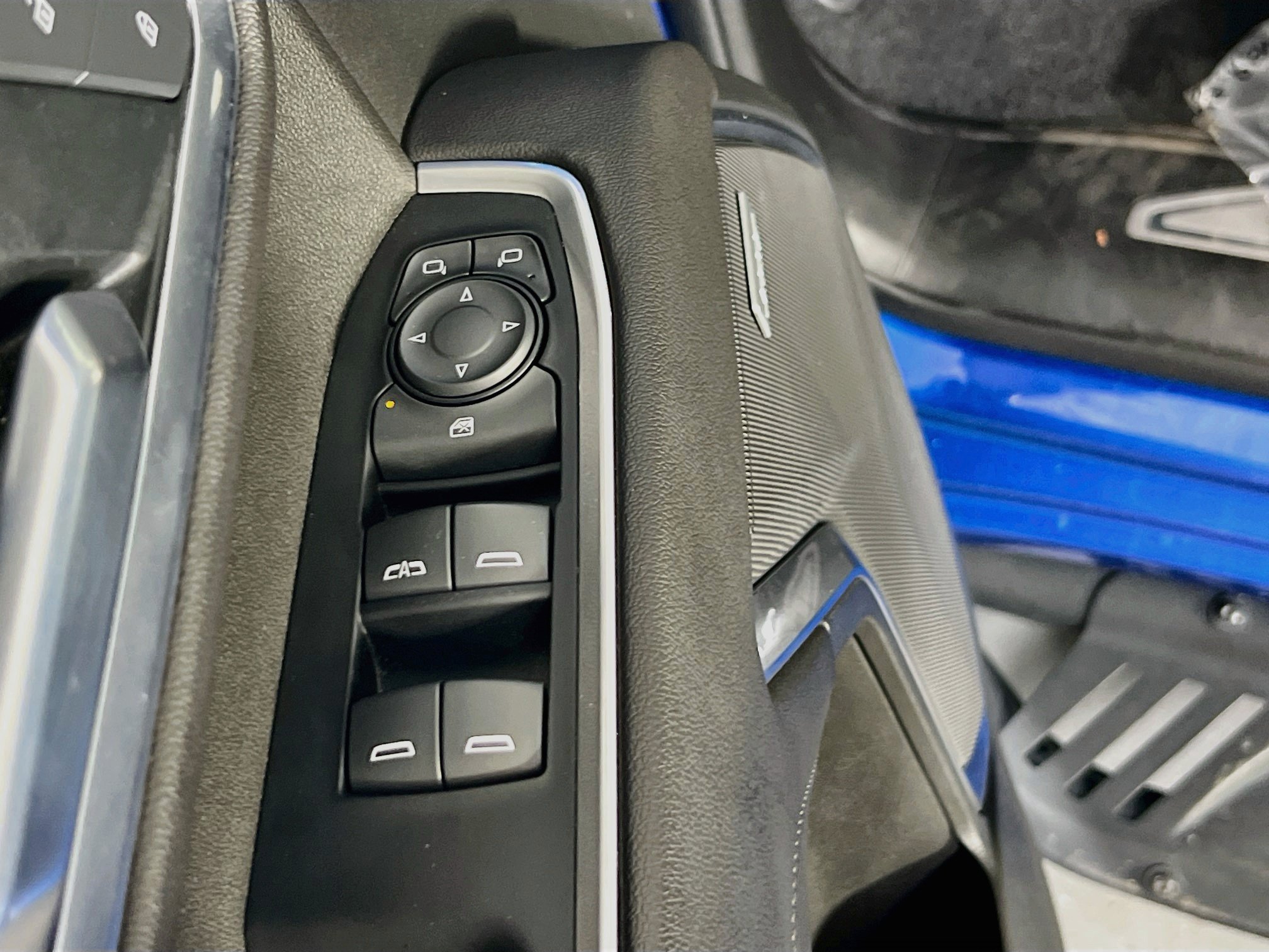Used 2022 Chevrolet Silverado 1500 LT Trail Boss w/ Convenience Package II AWD/4WD image 18