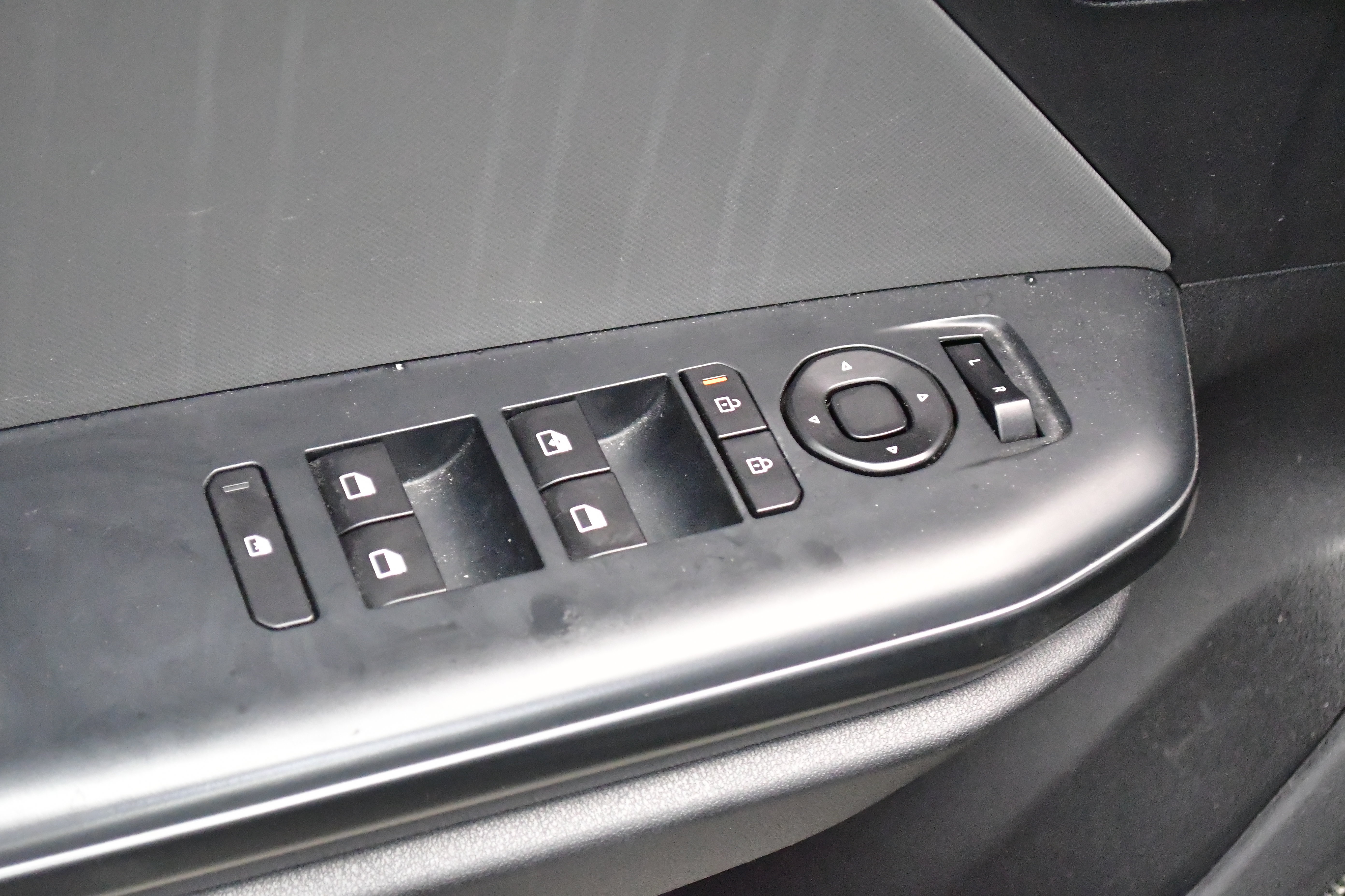 Used 2025 Kia K4 FWD image 15