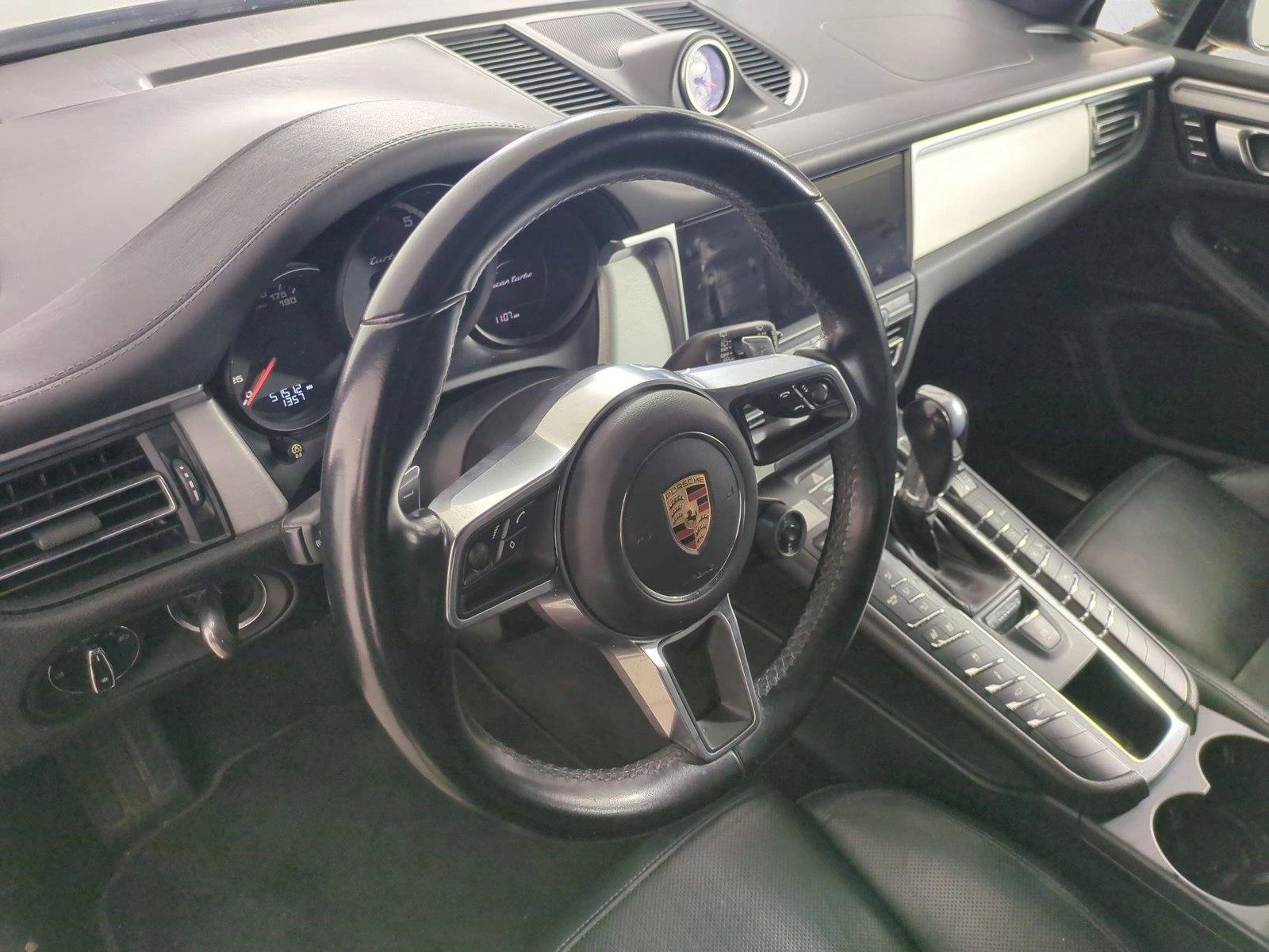 Used 2020 Porsche Macan Turbo AWD/4WD image 16