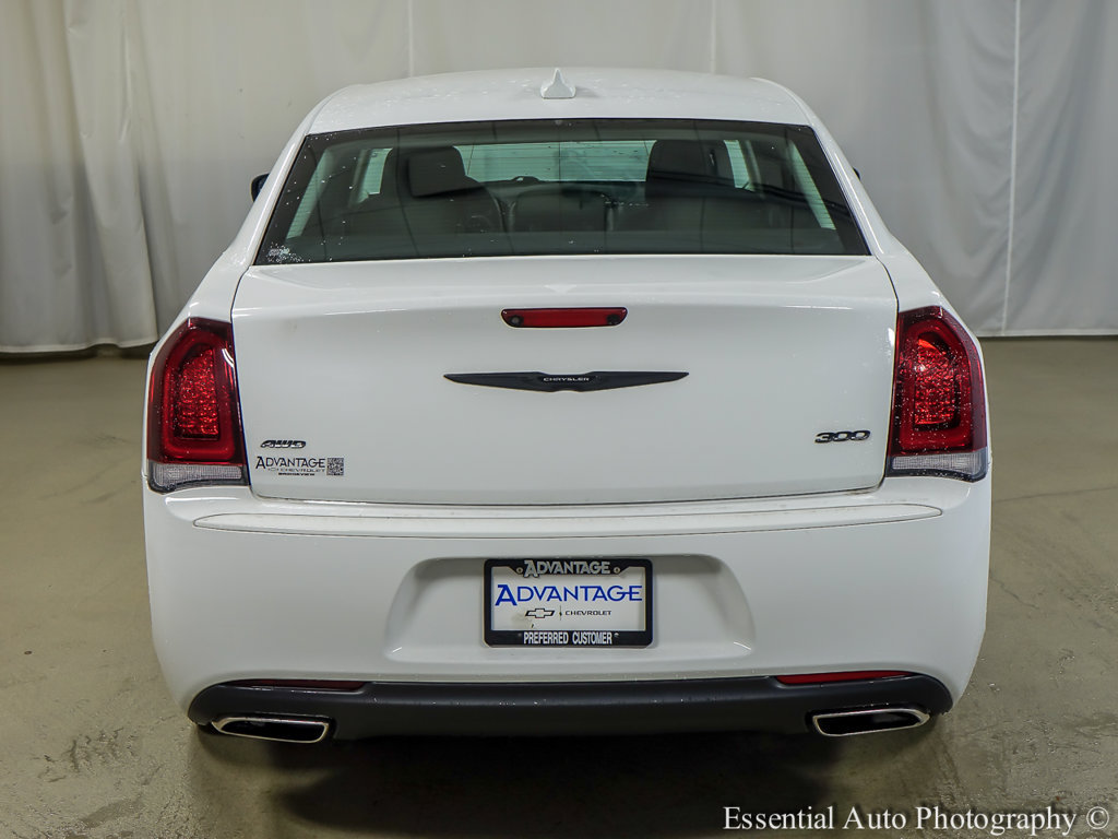 Used 2021 Chrysler 300 Touring w/ Sport Appearance Package AWD/4WD image 6