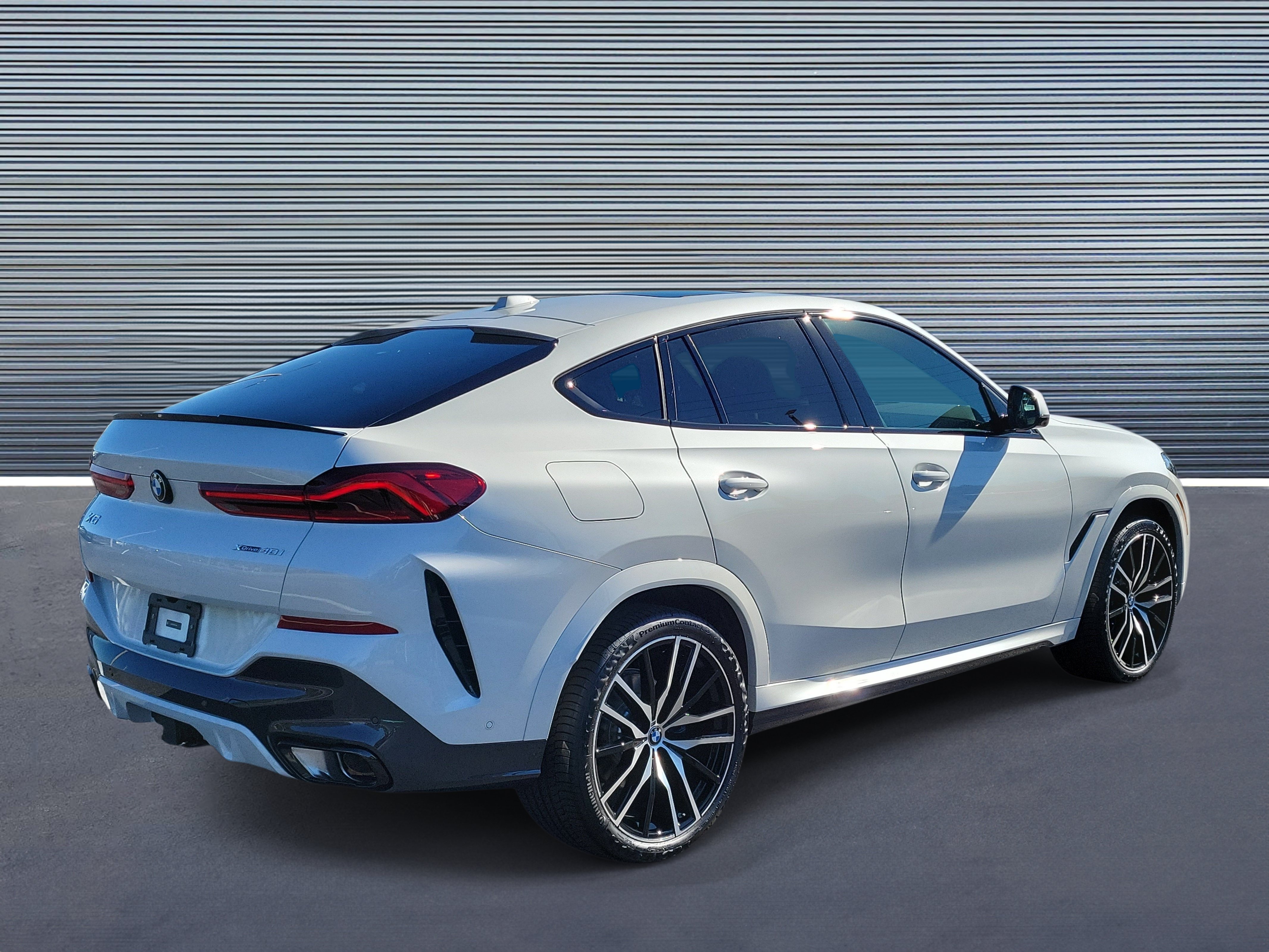 New 2027 BMW X6 xDrive40i w/ Climate Comfort Package AWD/4WD image 3