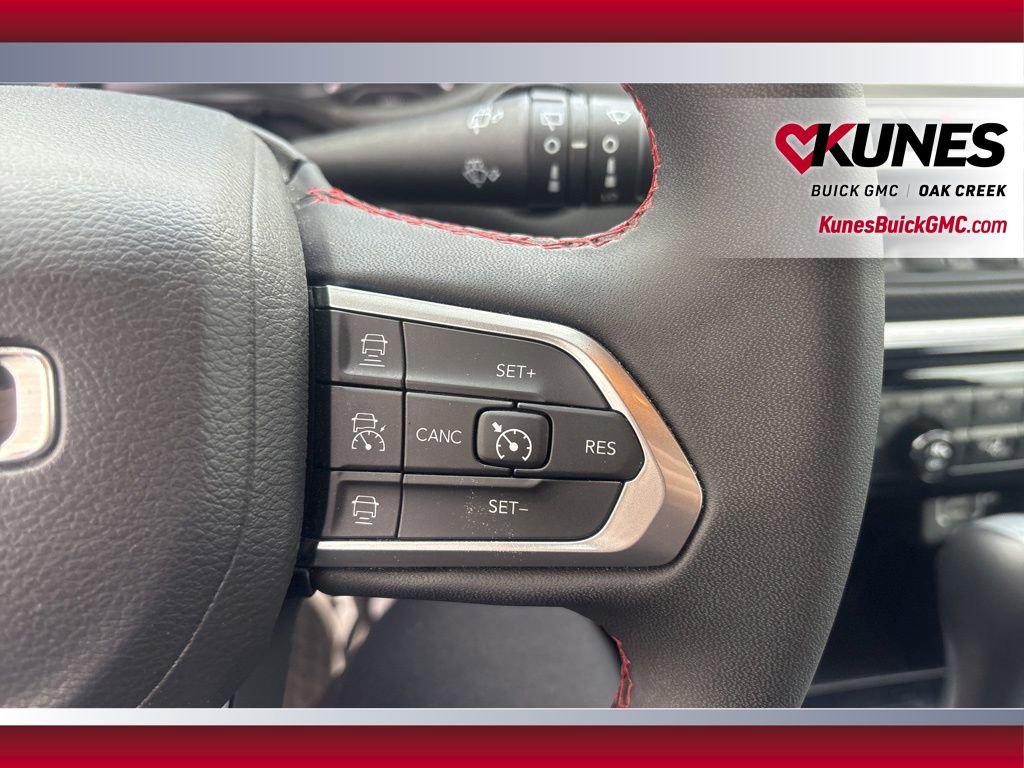 Used 2024 Jeep Compass Trailhawk image 14