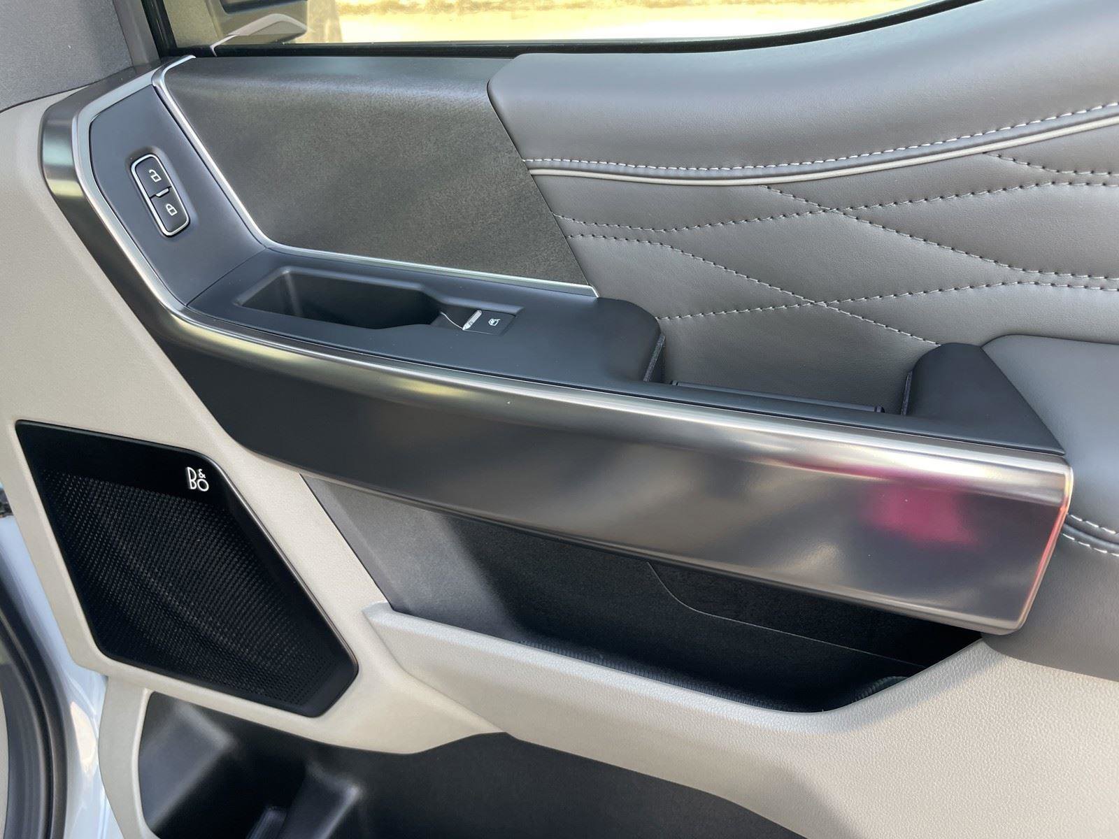 New 2026 Ford F250 Platinum w/ Platinum Plus Package image 32