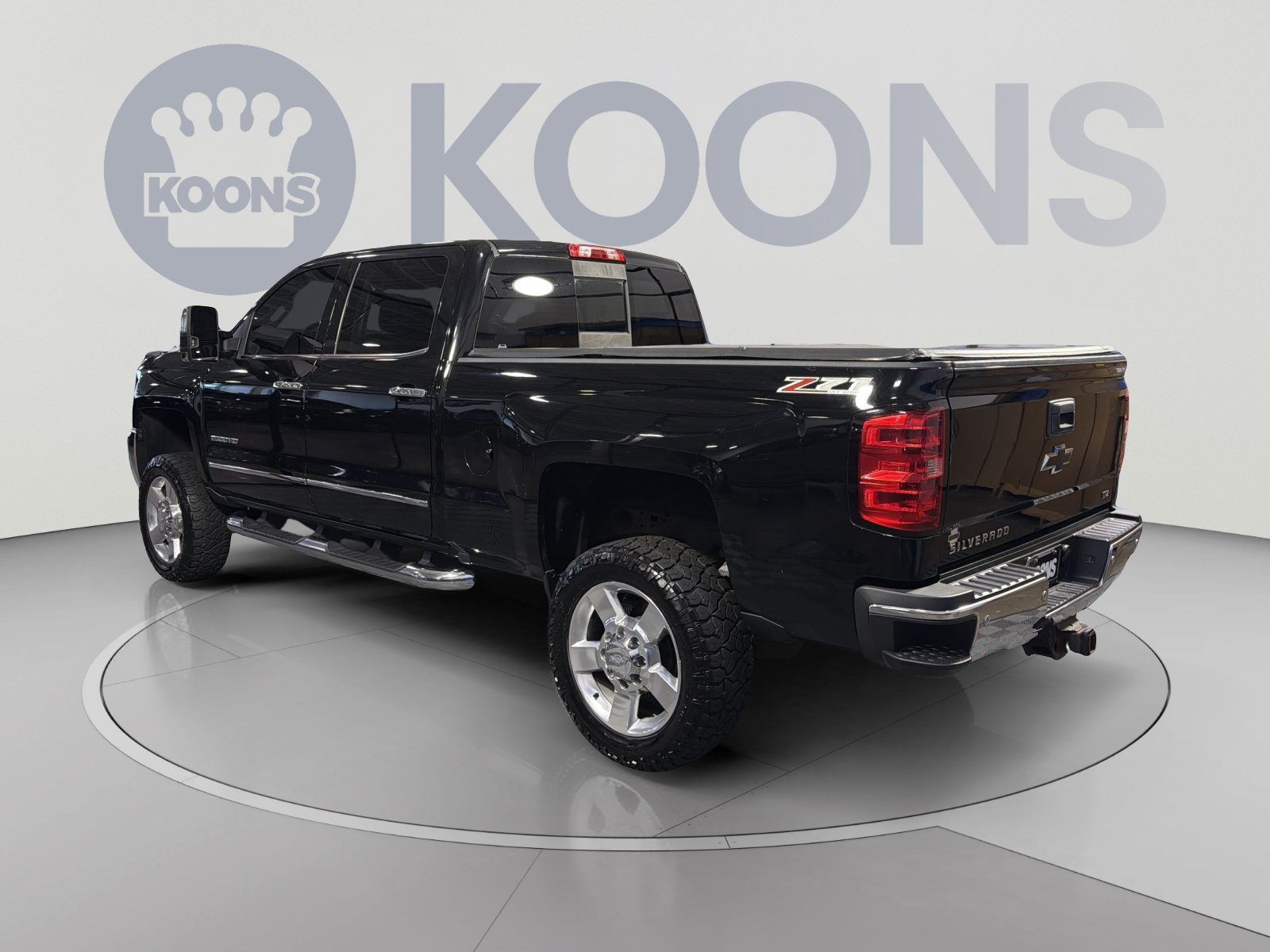 Used 2016 Chevrolet Silverado 2500 LTZ w/ LTZ Plus Package AWD/4WD image 4