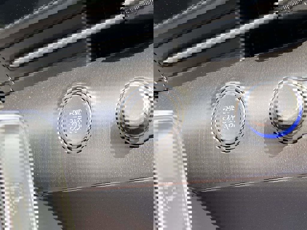 New 2026 Hyundai Kona SEL Premium image 18