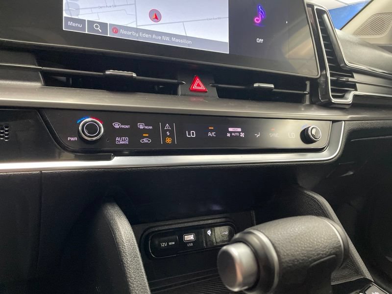 Certified 2024 Kia Sportage EX FWD image 30