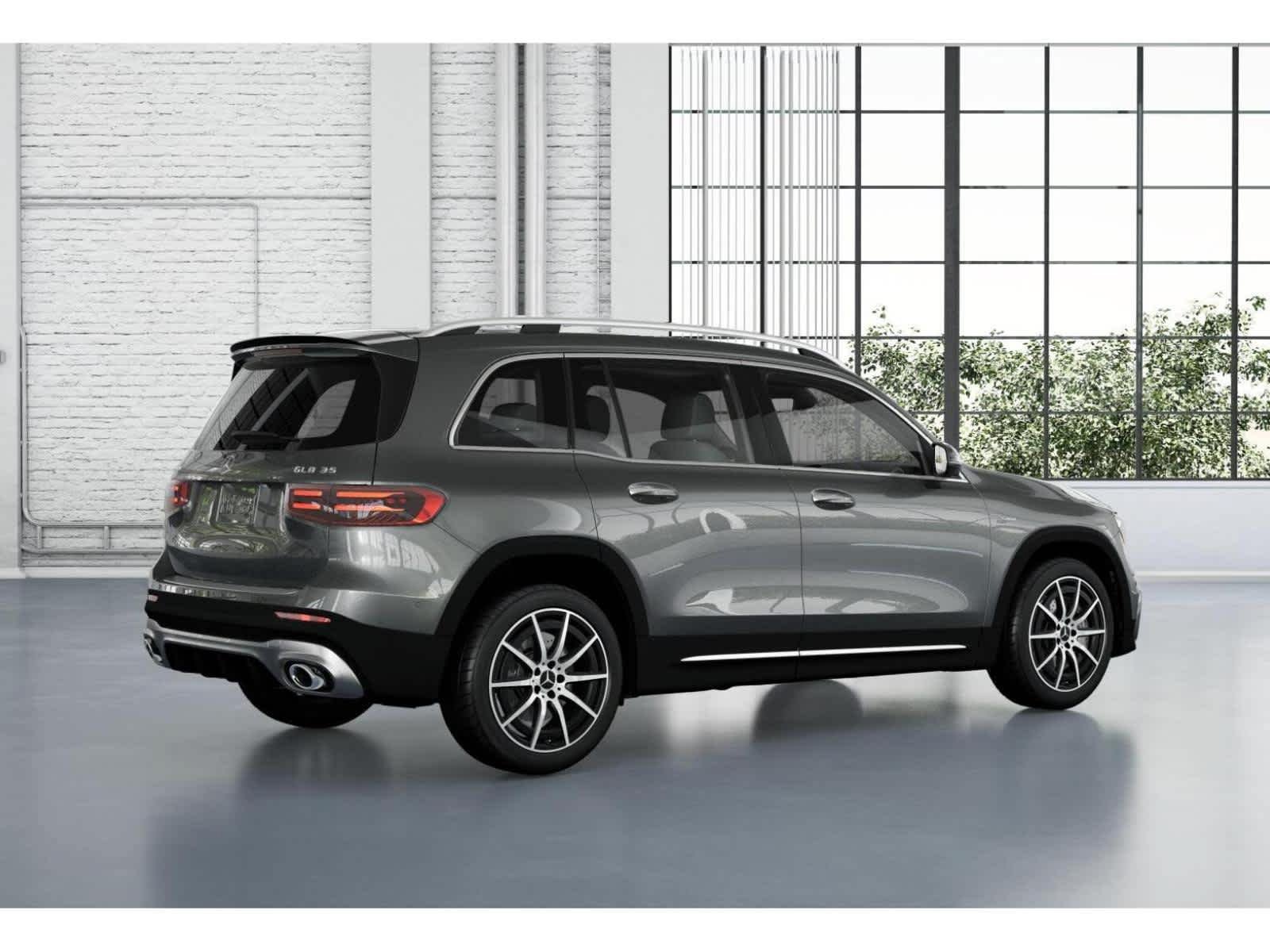 Used 2025 Mercedes-Benz GLB 35 AMG 4MATIC image 19