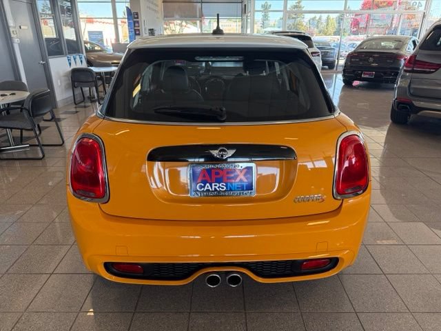 Used 2017 MINI Cooper S FWD image 5