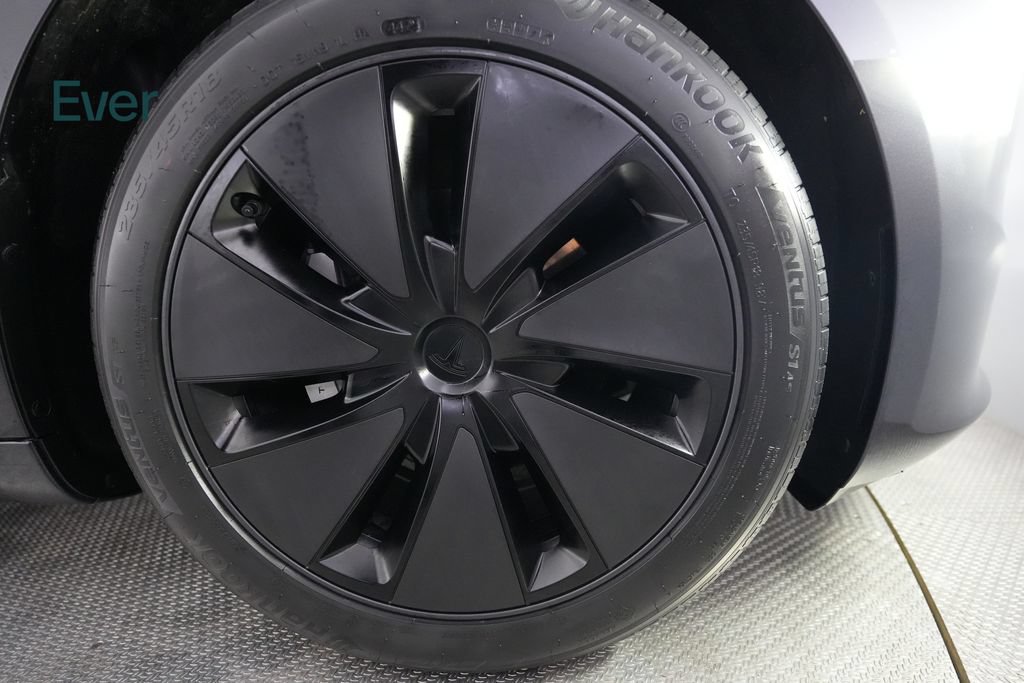 Used 2024 Tesla Model 3 Standard Range RWD image 22