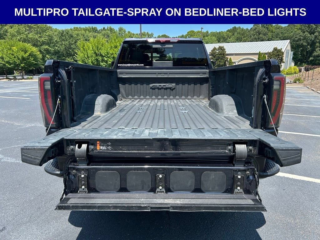 Used 2024 GMC Sierra 3500 AT4 w/ Technology Package AWD/4WD image 14