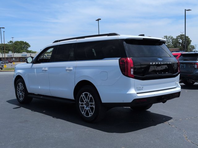 Certified 2025 Ford Expedition Max Active RWD image 5