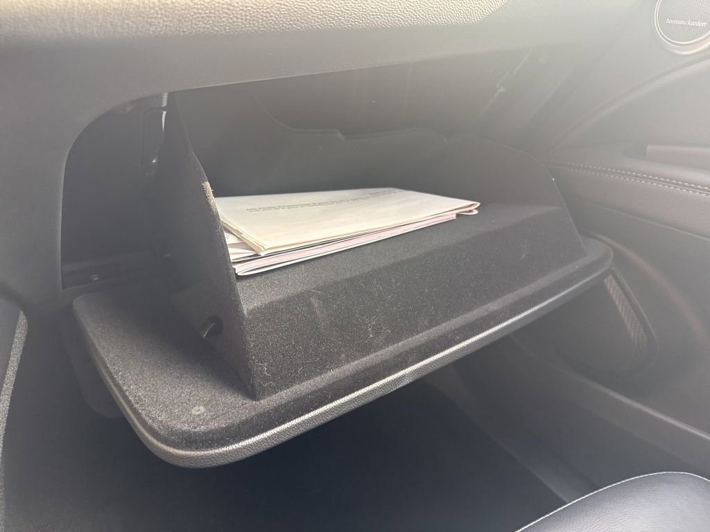 Used 2024 Alfa Romeo Stelvio AWD image 44