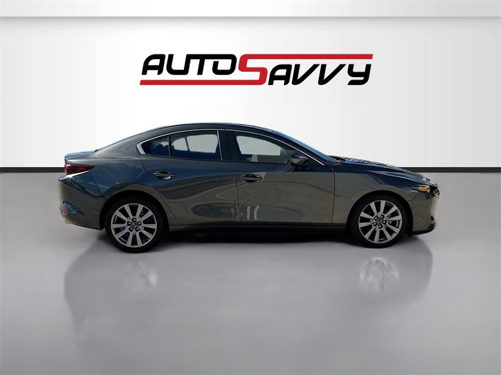 Used 2022 MAZDA MAZDA3 s image 8