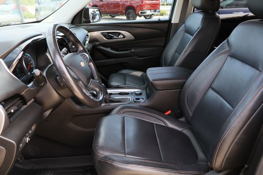 Used 2019 Chevrolet Traverse LT FWD image 21