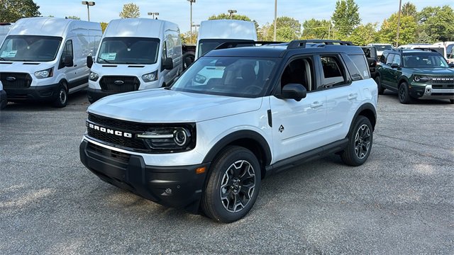 New 2025 Ford Bronco Sport Outer Banks w/ Outer Banks Tech Package+ image 2