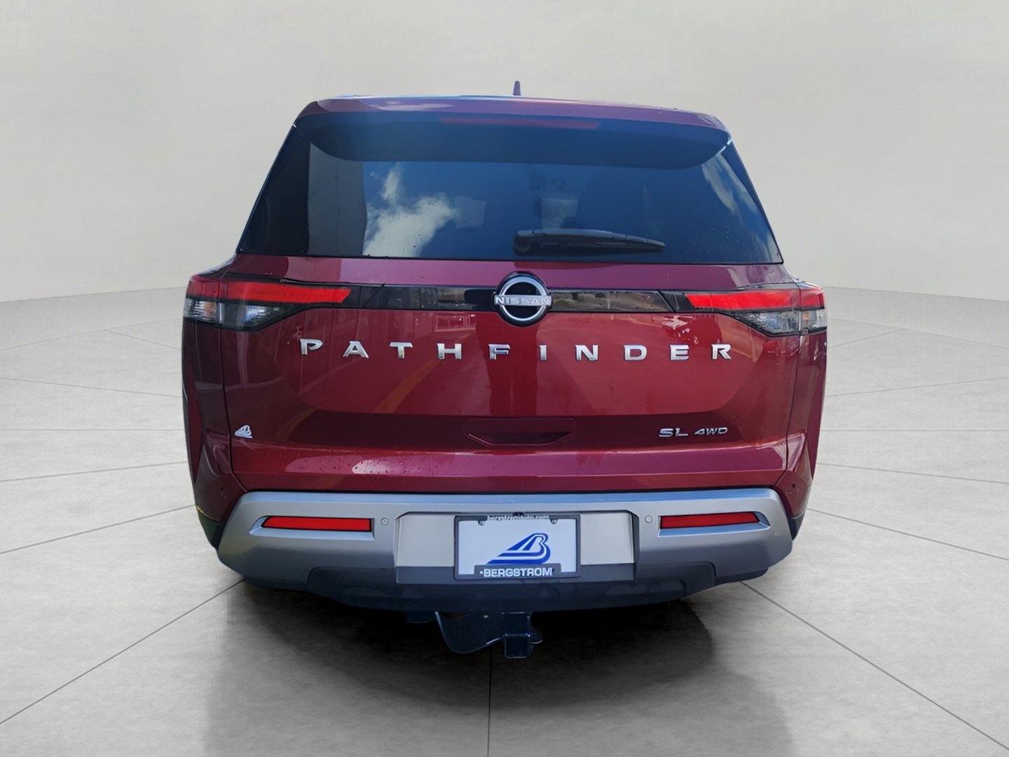 Used 2022 Nissan Pathfinder SL AWD/4WD image 8