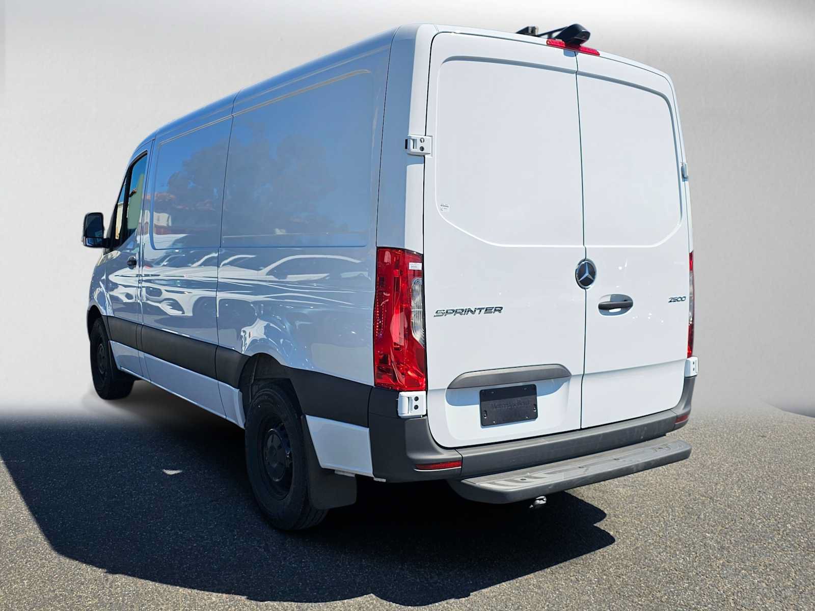 Used 2026 Mercedes-Benz Sprinter 2500 image 5