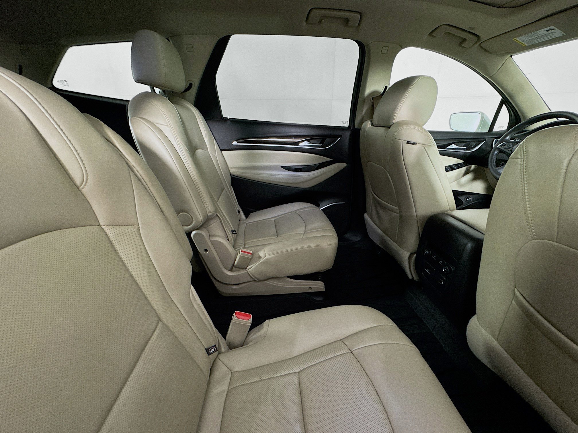 Used 2019 Buick Enclave Essence AWD/4WD image 47
