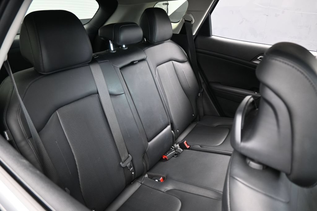 Used 2026 Kia Sportage EX w/ EX Panorama Roof Package FWD image 46