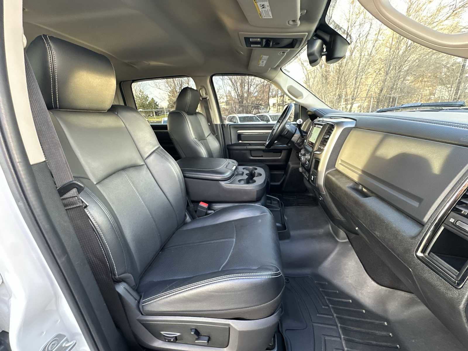 Used 2018 RAM 2500 Laramie w/ Sport Appearance Group image 24