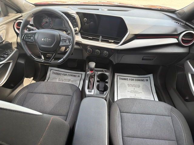 Used 2024 Chevrolet Trax RS w/ Driver Confidence Package FWD image 25