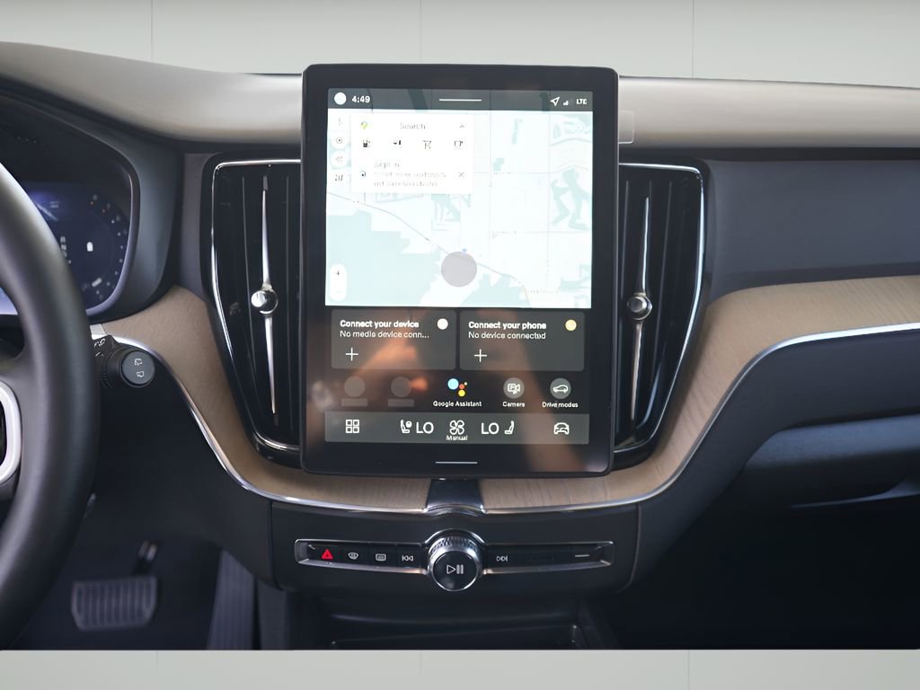 New 2026 Volvo XC60 B5 Plus w/ Climate Package PRO AWD/4WD image 15